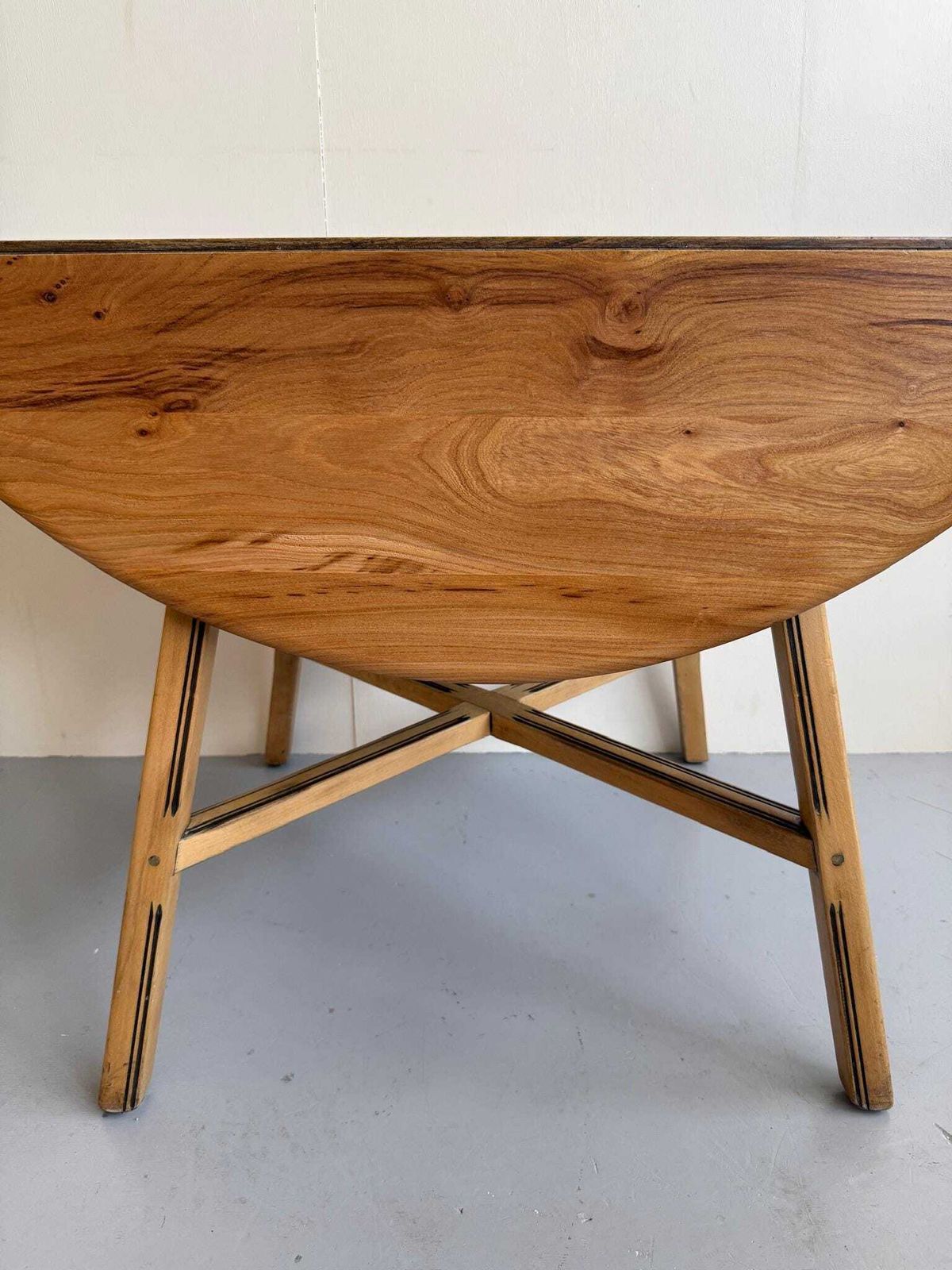 Ercol 'Colonial' Drop Leaf Dining Table Model 377 Mid Century Modern photo for sale