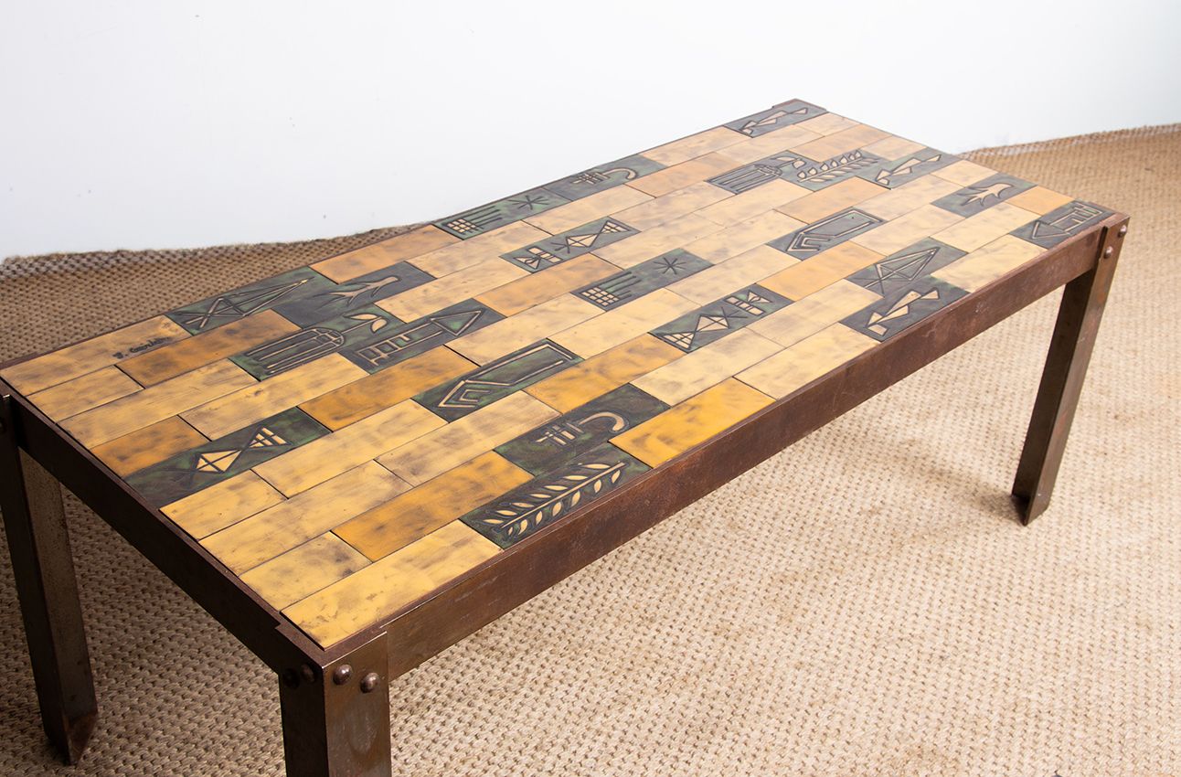 Mobilier Table basse en céramique émaillée, pied en acier, par Jean Garbero, Vallauris, 1950 photo