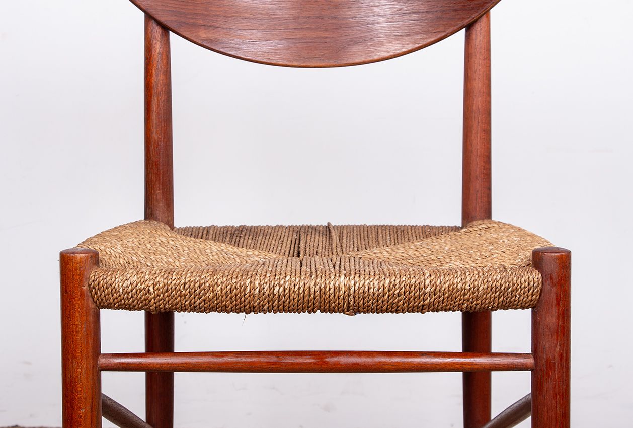 Ensemble de 6 chaises danoises en teck et jonc de mer, modèle 316, par Peter Hvidt et Orla Mølgaard Nielsen pour Søborg Møbelfabrik. photo Mobilier