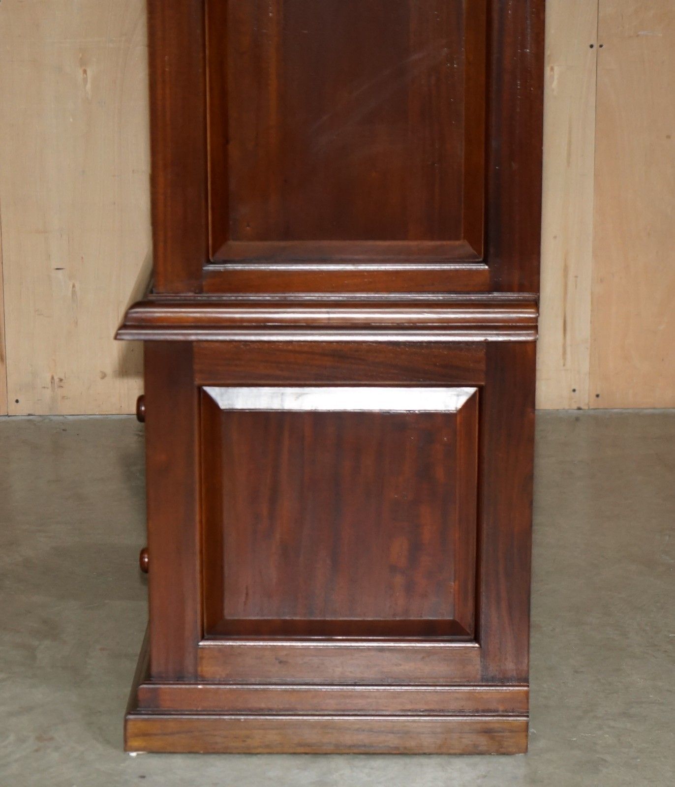 photo buy Solid Hardwood Two Door Double Wardrobe With Four Drawer Folded Clothes Base