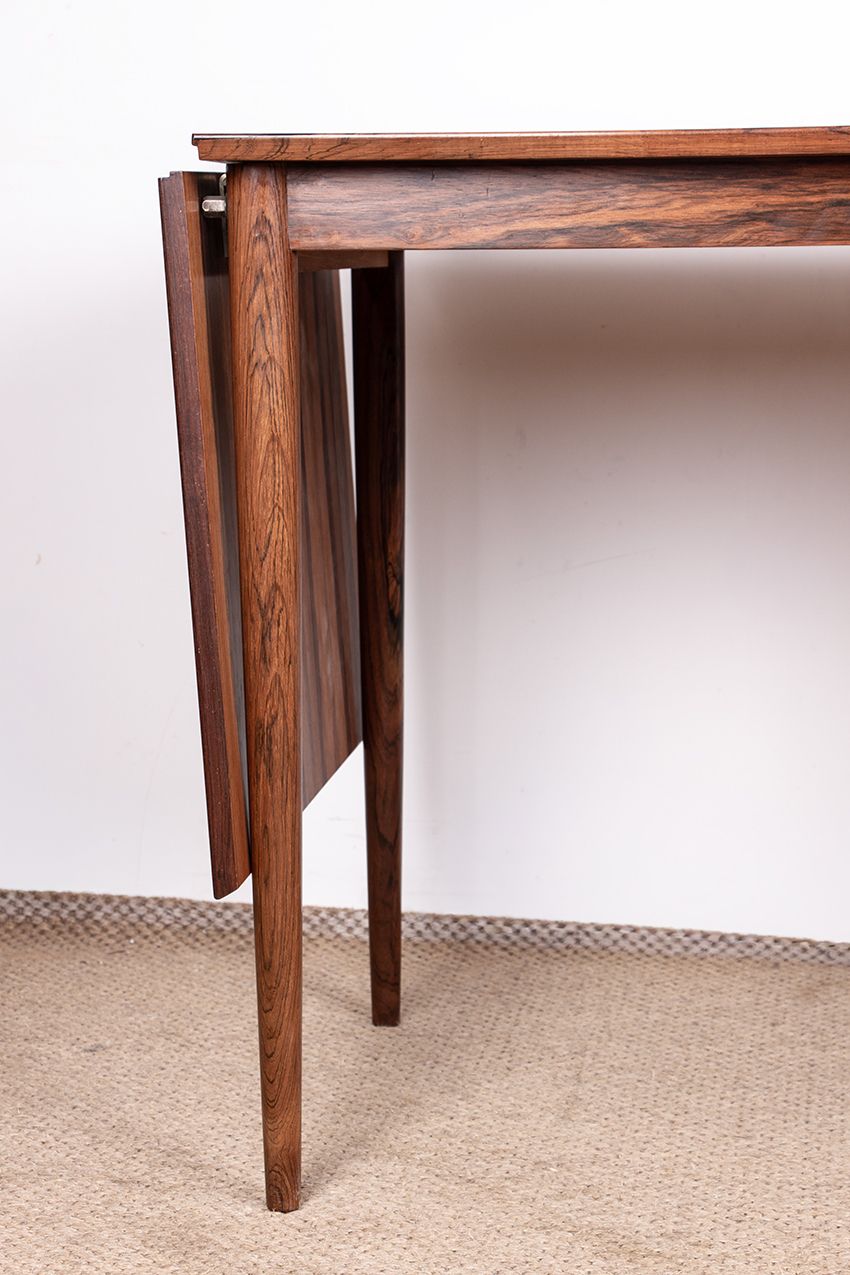 Bureau danois extensible en palissandre et laiton, modèle Os 51, par Arne Vodder pour Sibast, 1960. photo for sale