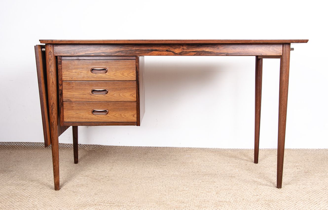 Mobilier Bureau danois extensible en palissandre et laiton, modèle Os 51, par Arne Vodder pour Sibast, 1960. photo