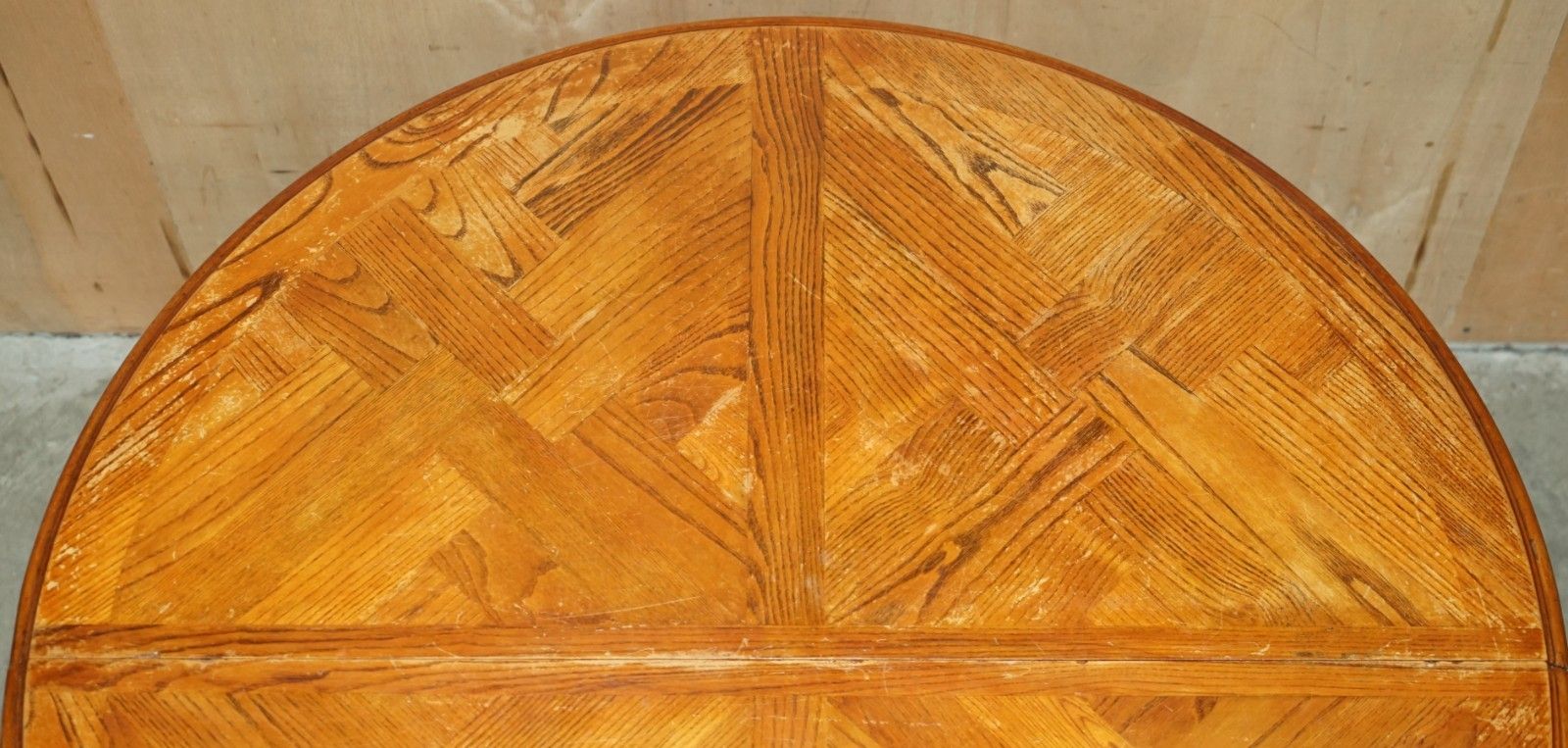 3950.0 X4 Round Parquetry Topped English Oak And Hardwood Dining Or Occasional Tables photo