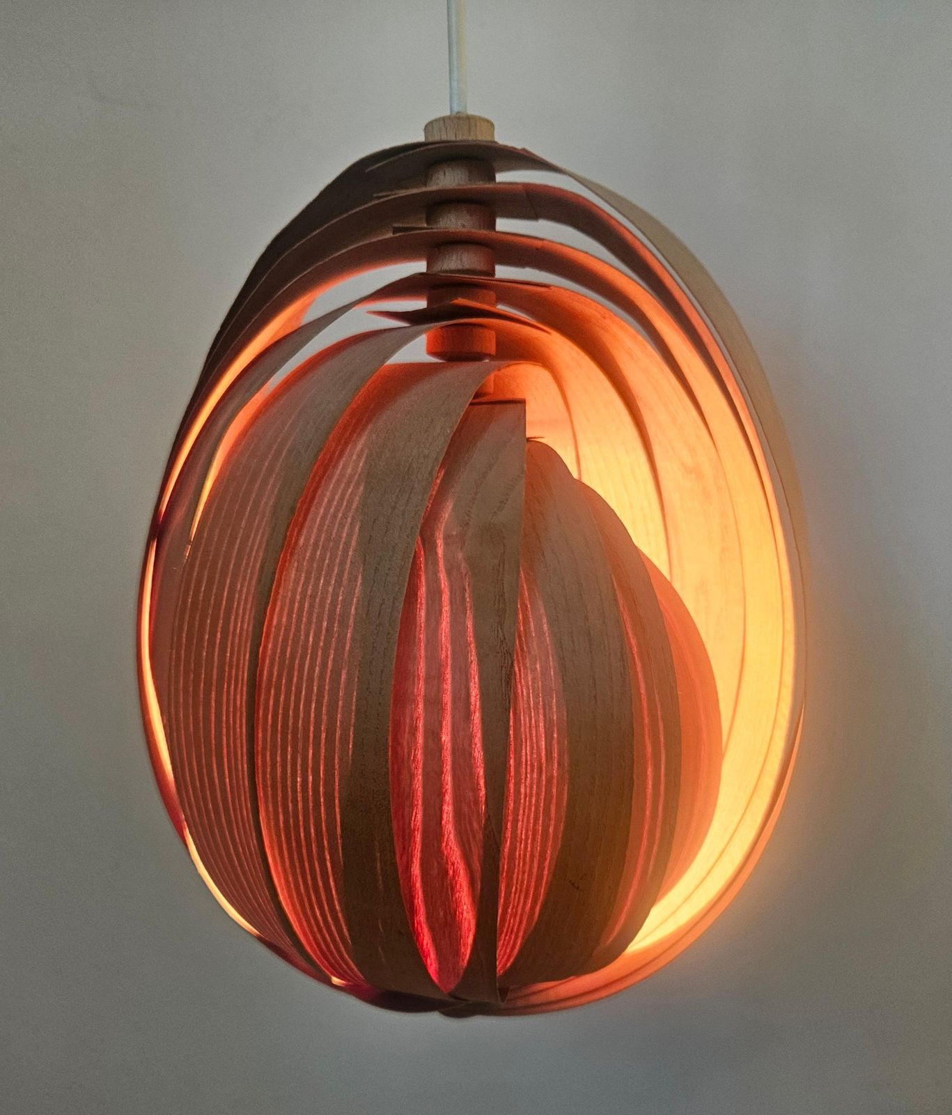 Verlichting Zeldzame mid-century houten hanglamp in de stijl van Hans Agne Jakobsson, Zweden, jaren 1960 photo
