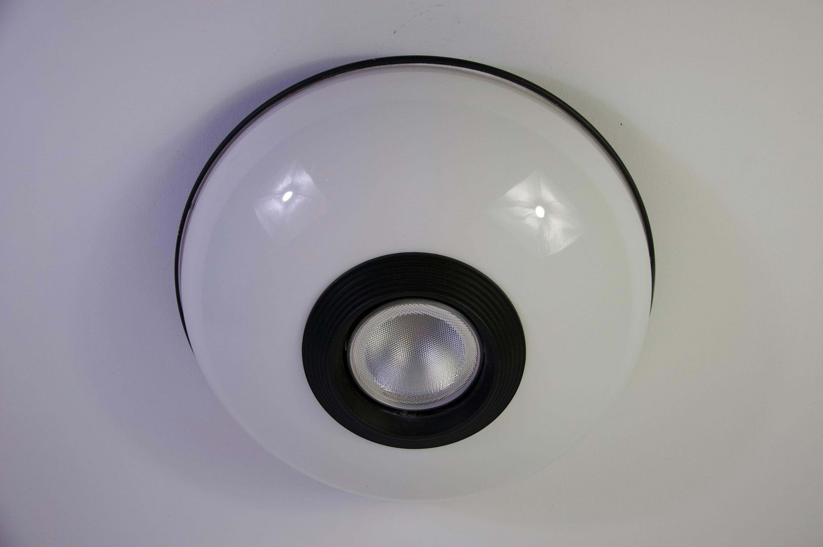Model Combi A305 plafondlamp van Arteluce, jaren 1970 photo vinterior
