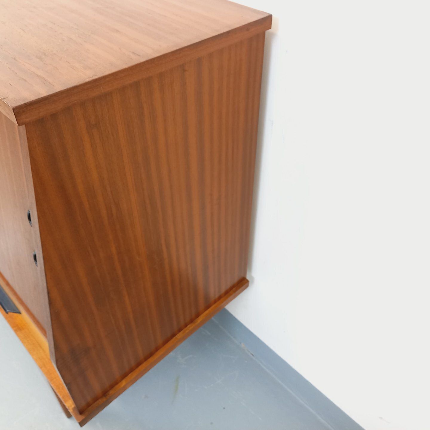 photo for sale Houten dressoir in teakstijl, ca. jaren 1960