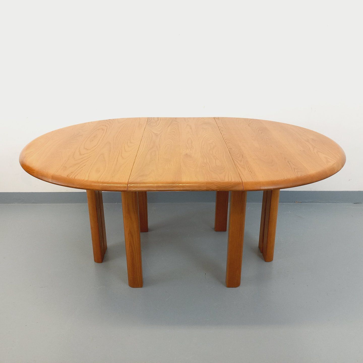 Seltz Round Table In Solid Blond Elm With Extensions photo for sale