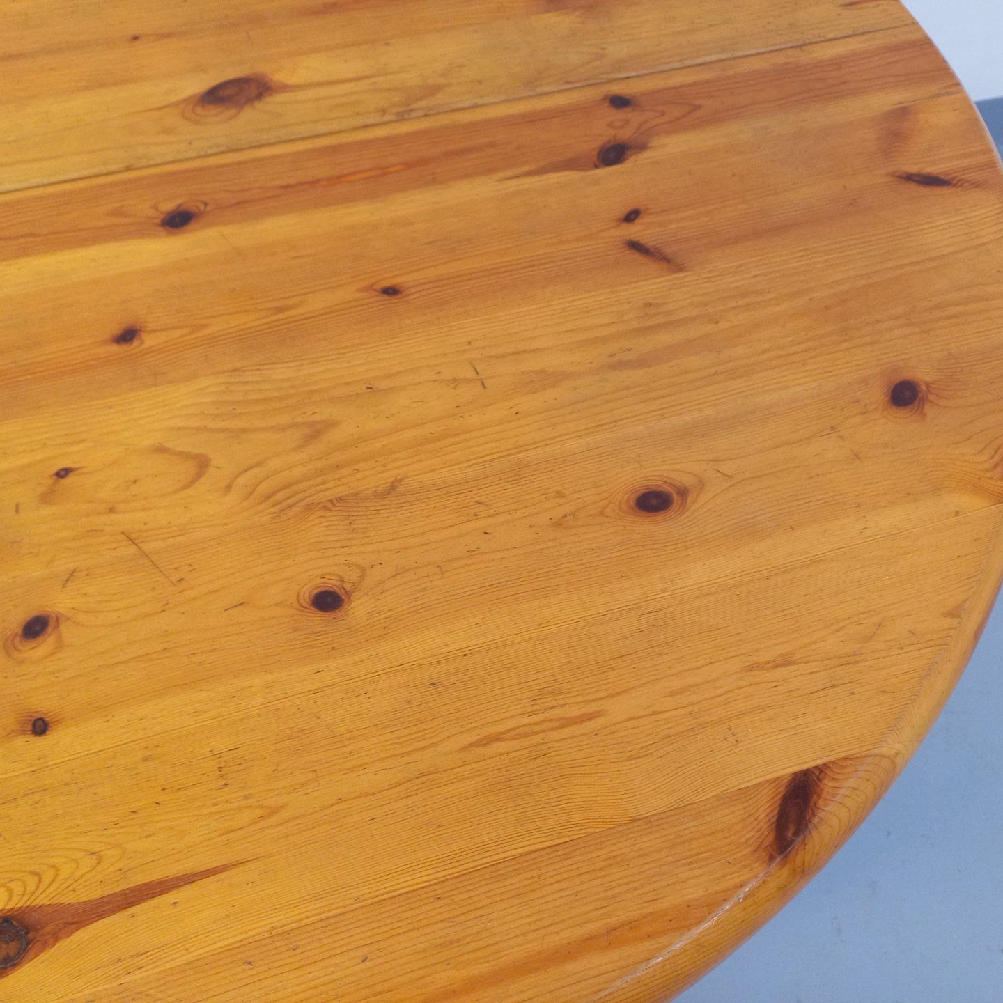 1060.0 Round Table In The Style Of Rainer Daumiller, Made Of Pine, 2 photo
