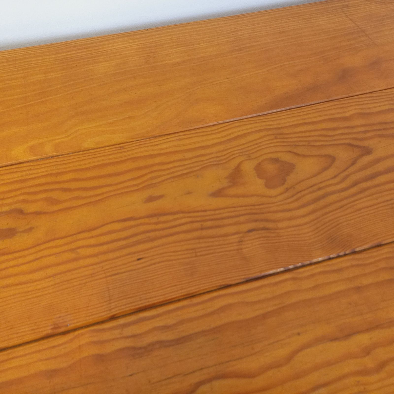 Furniture Chest Of Drawers With 4 Pine Drawers photo