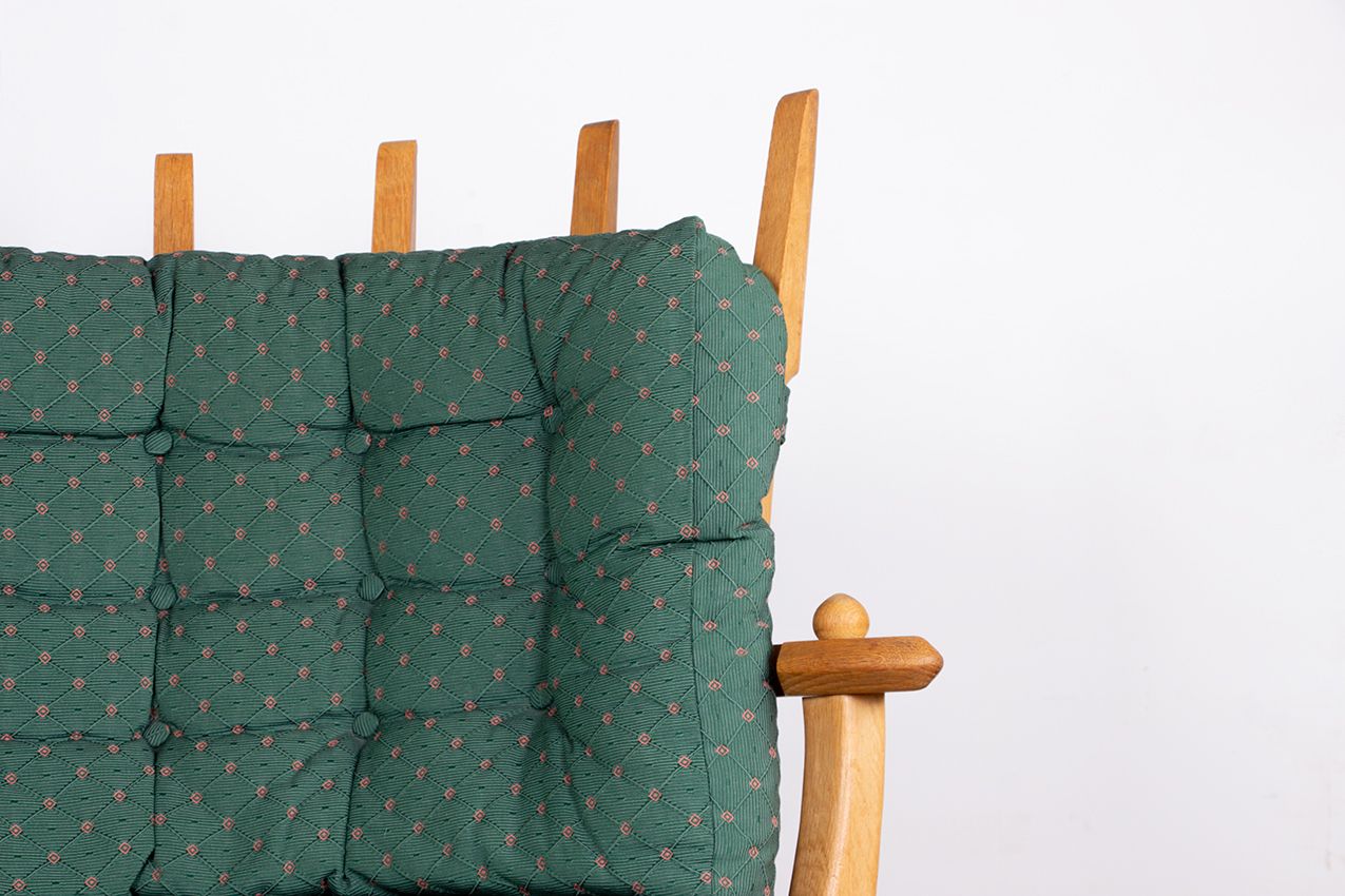 Grand fauteuil français en chêne massif par Guillerme et Chambron pour Votre Maison, 1960. photo Mobilier