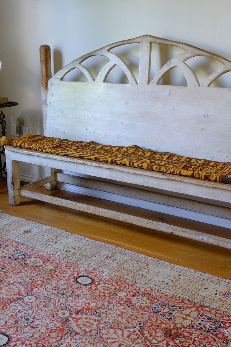 photo vintage 19th Century English Gothic Revival Painted Pine Hall Bench
