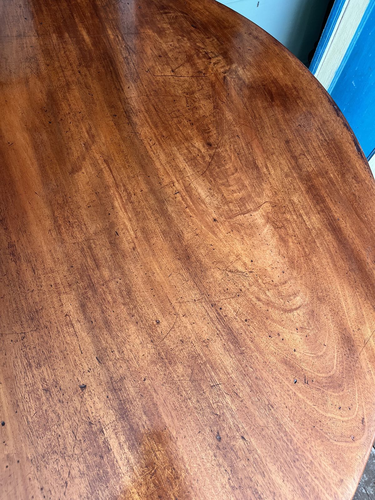 Early Victorian Circular Mahogany Tilt Top Dining Table photo buy