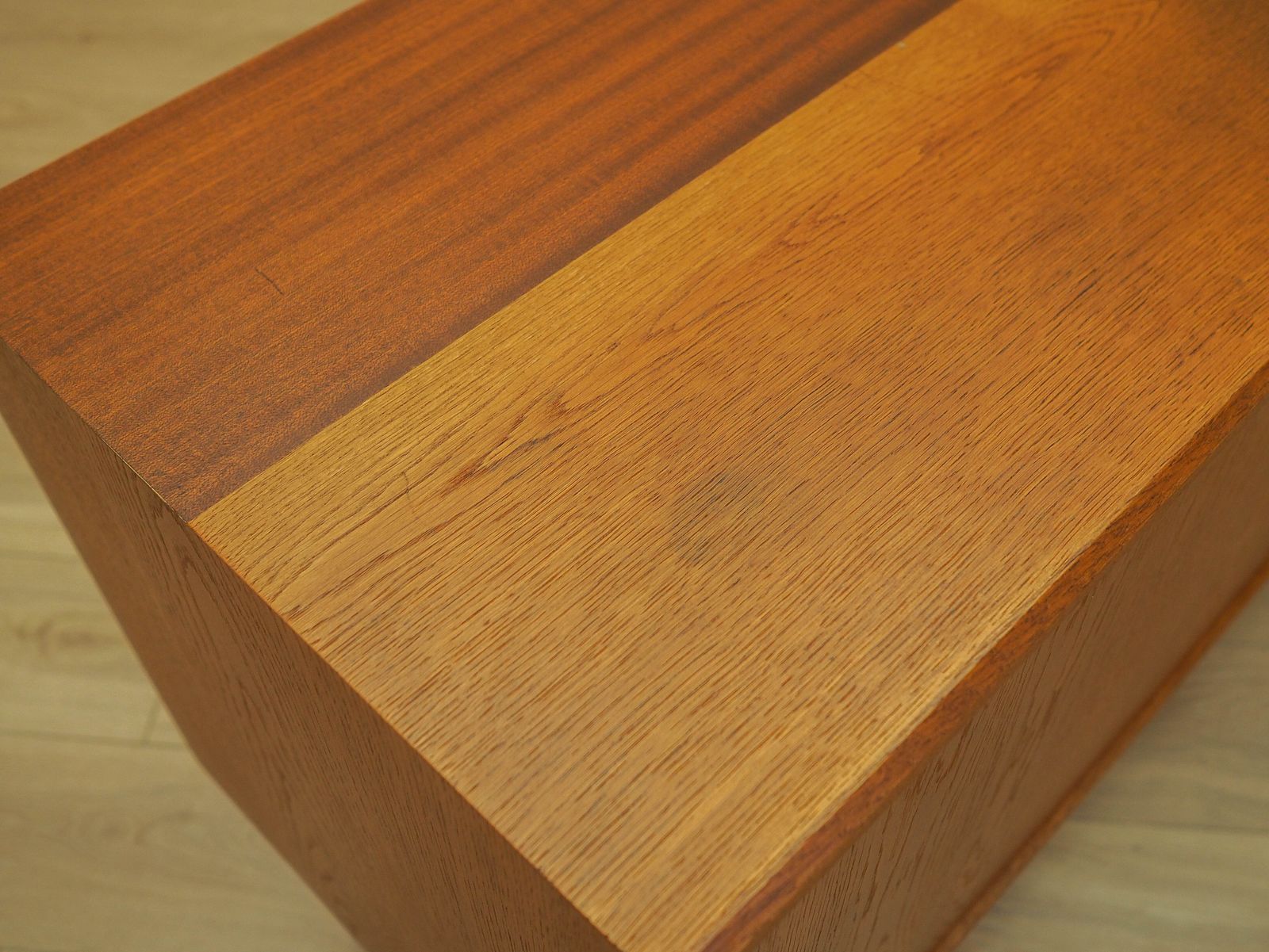 photo for sale Essen dressoir, Deens design, jaren 1960, fabrikant: Clausen & Søn