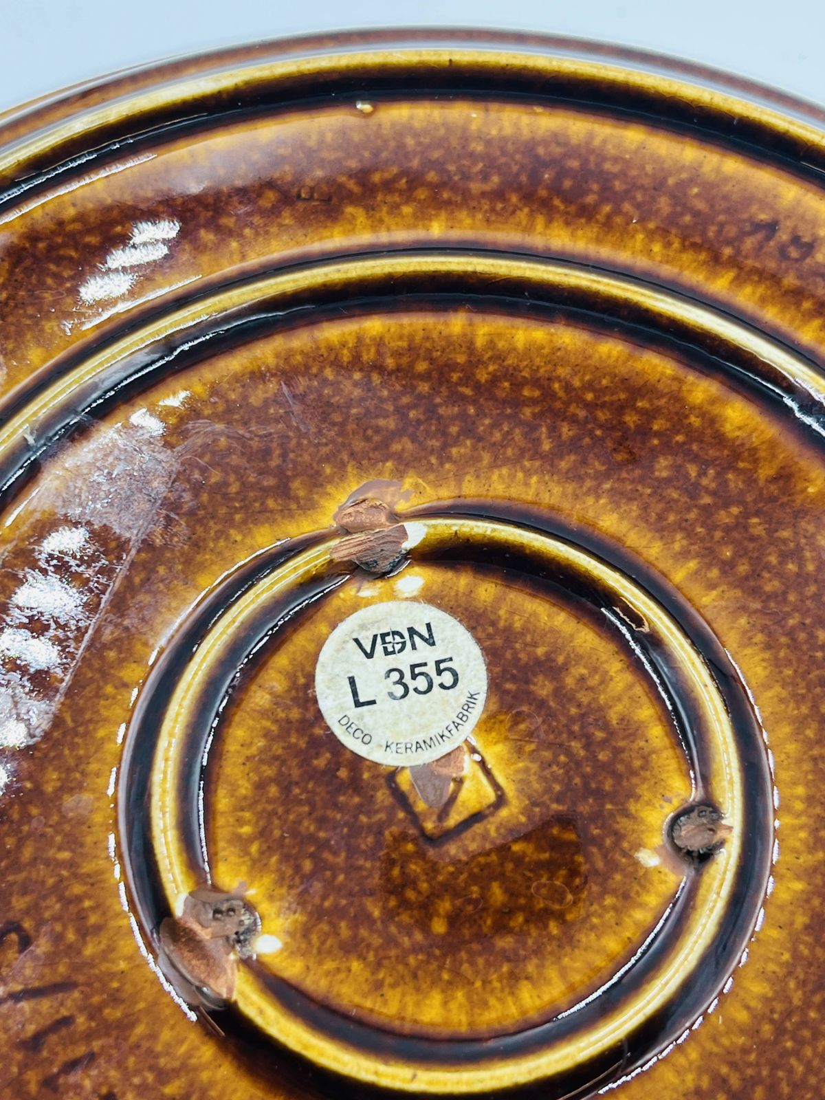Woonaccessoires Groot rond decoratief bord Hälsingborg Rings K.J. Svensson jaren 70 photo