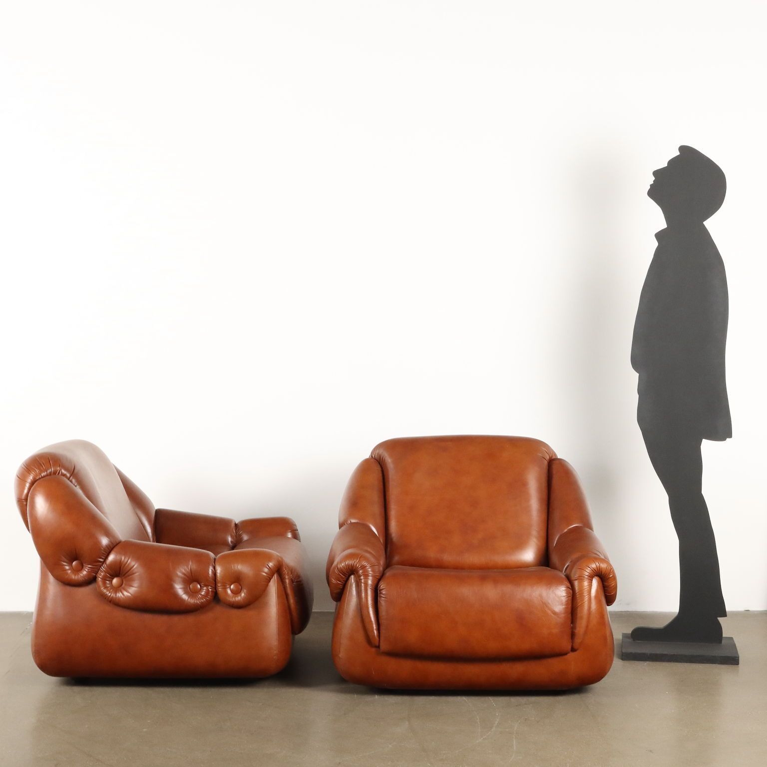 Fauteuils vintage années 1970 en simili-cuir et mousse, Italie photo for sale
