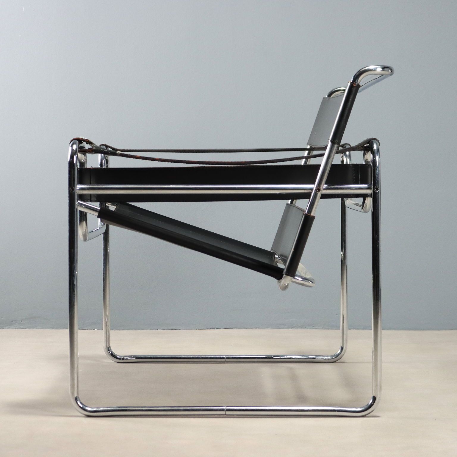Gavina Wassily fauteuil vintage design Marcel Breuer Italië jaren 1970 photo Meubels