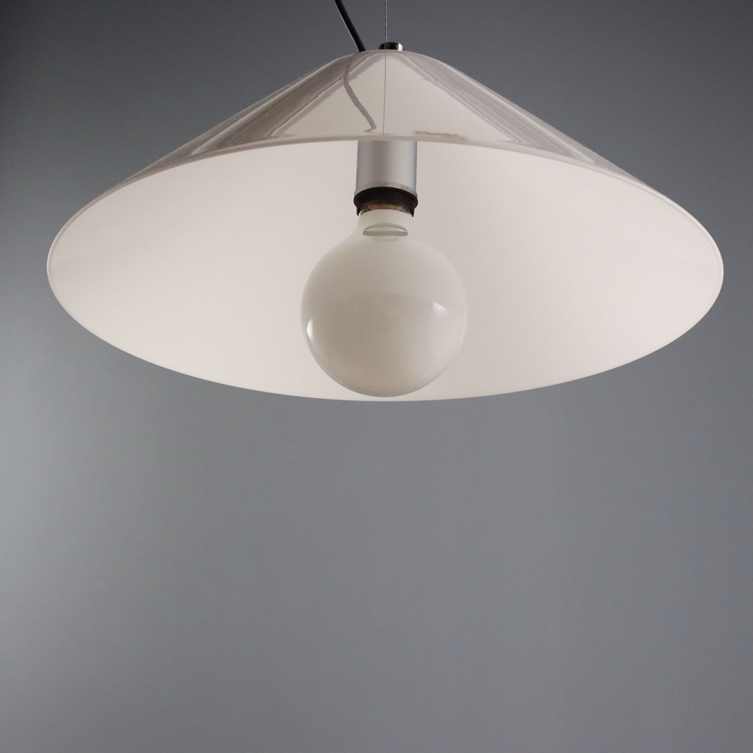 Iguzzini Vintage Plafondlamp Kunststof Design Italië jaren 1970 photo buy