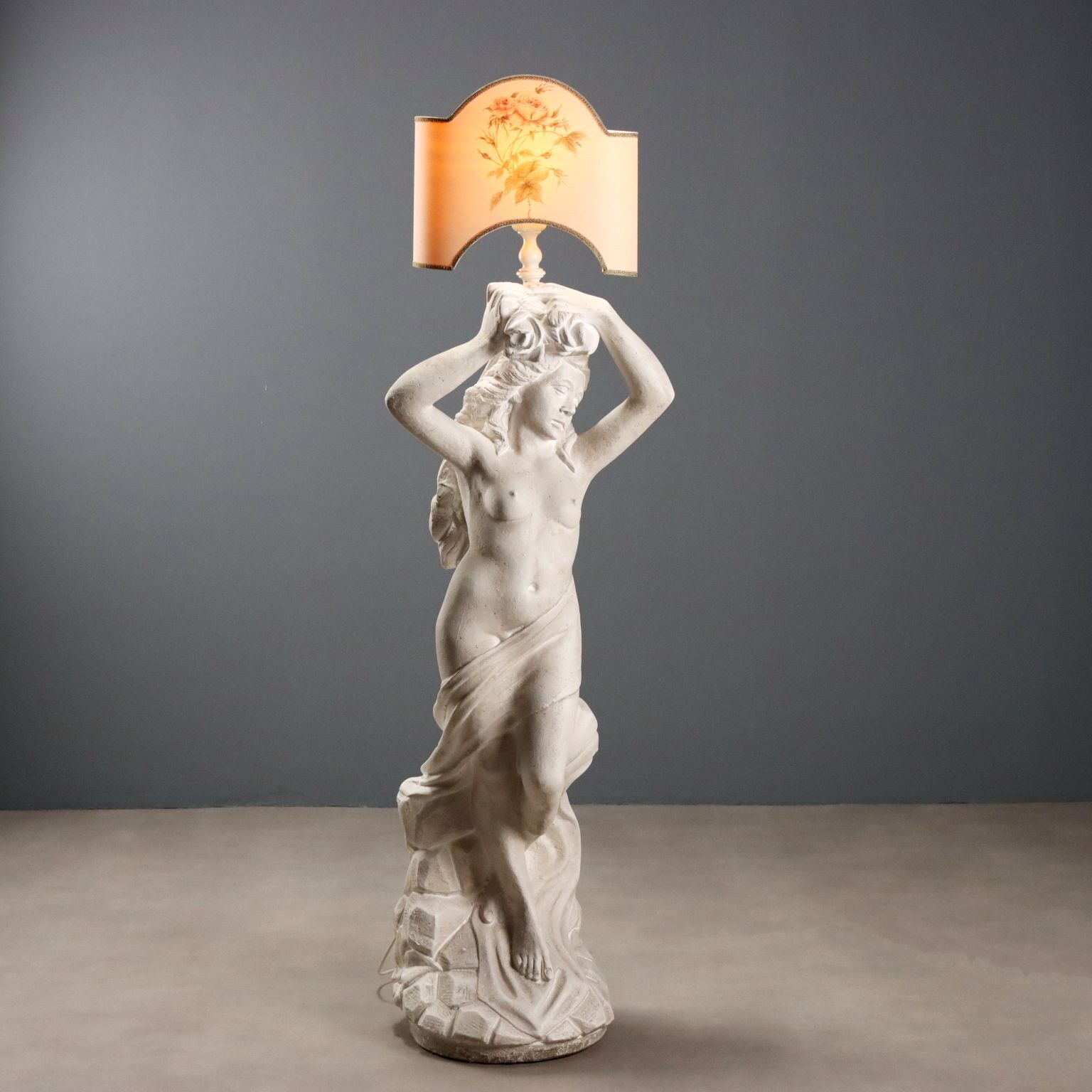 Floor Lamp With Nereid Statue In Cement