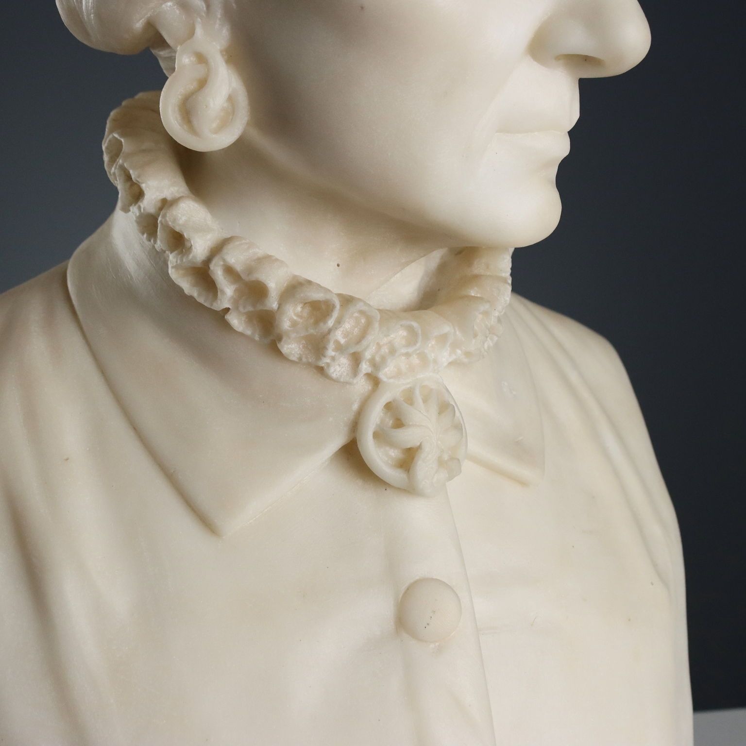 Buste d'époque de noble dame en marbre blanc, Italie, XIXe siècle photo Art