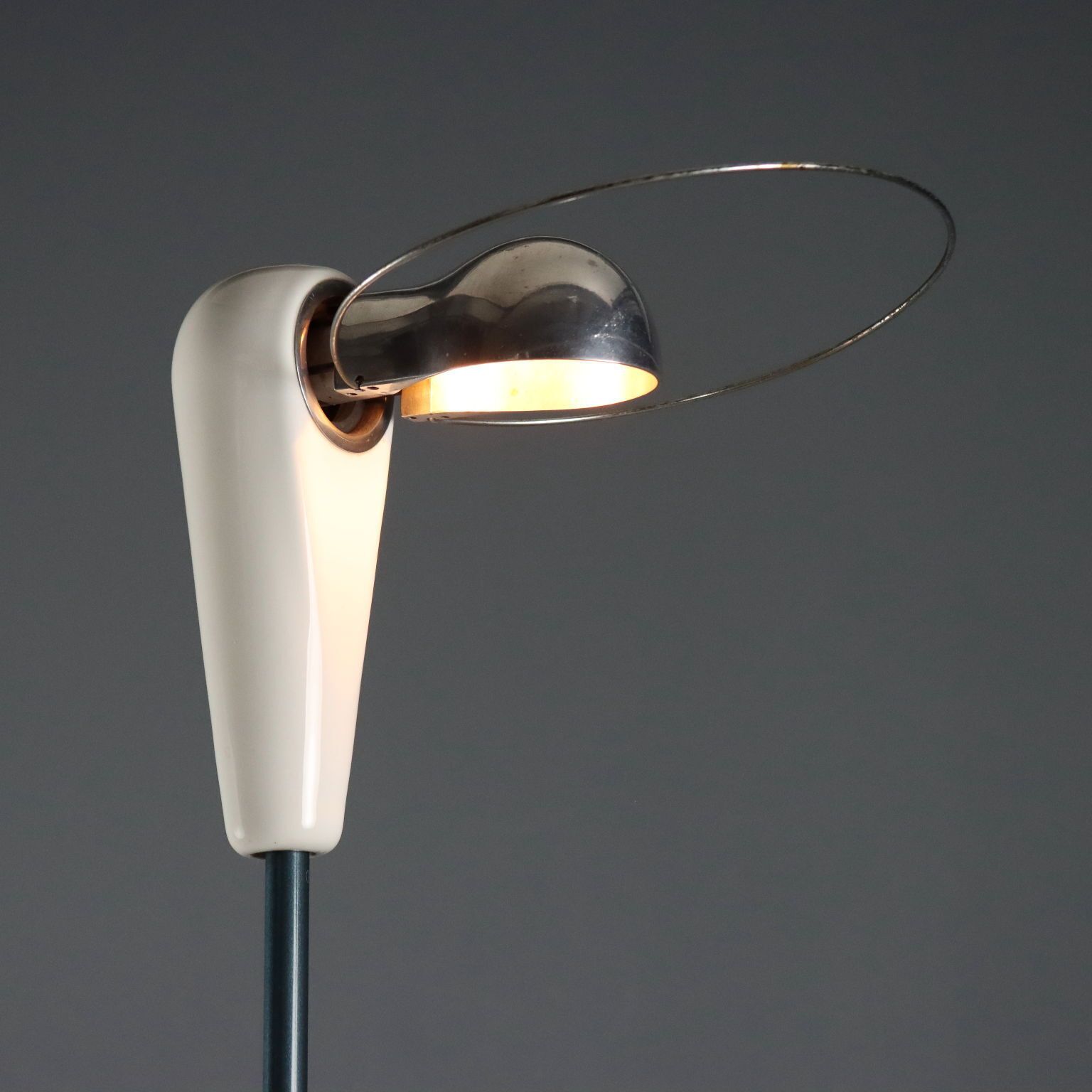 Bibip' Lamp By Achille Castiglioni For Flos photo Verlichting