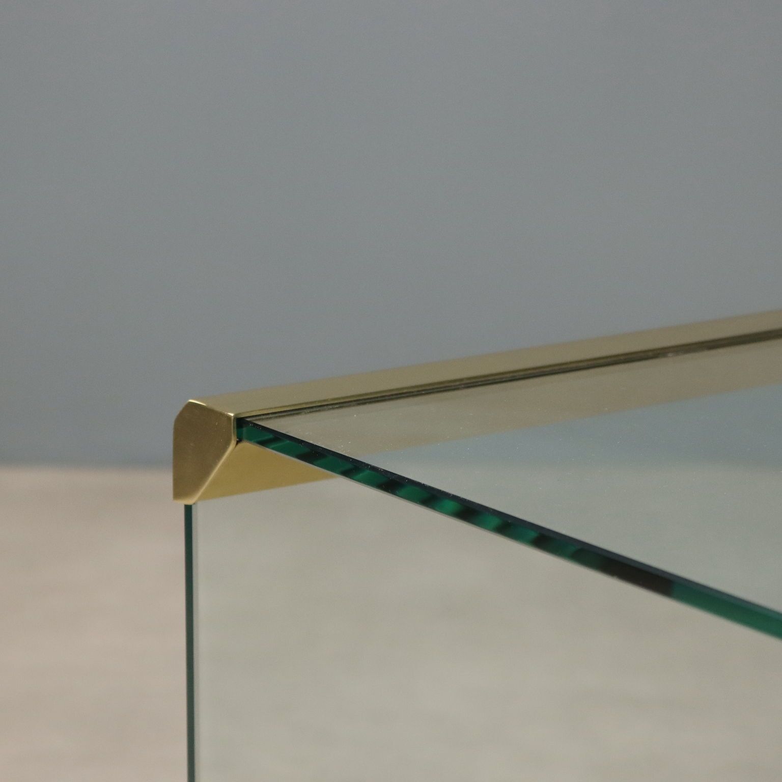 Table basse vintage Gallotti E Radice en verre, années 1960 photo for sale