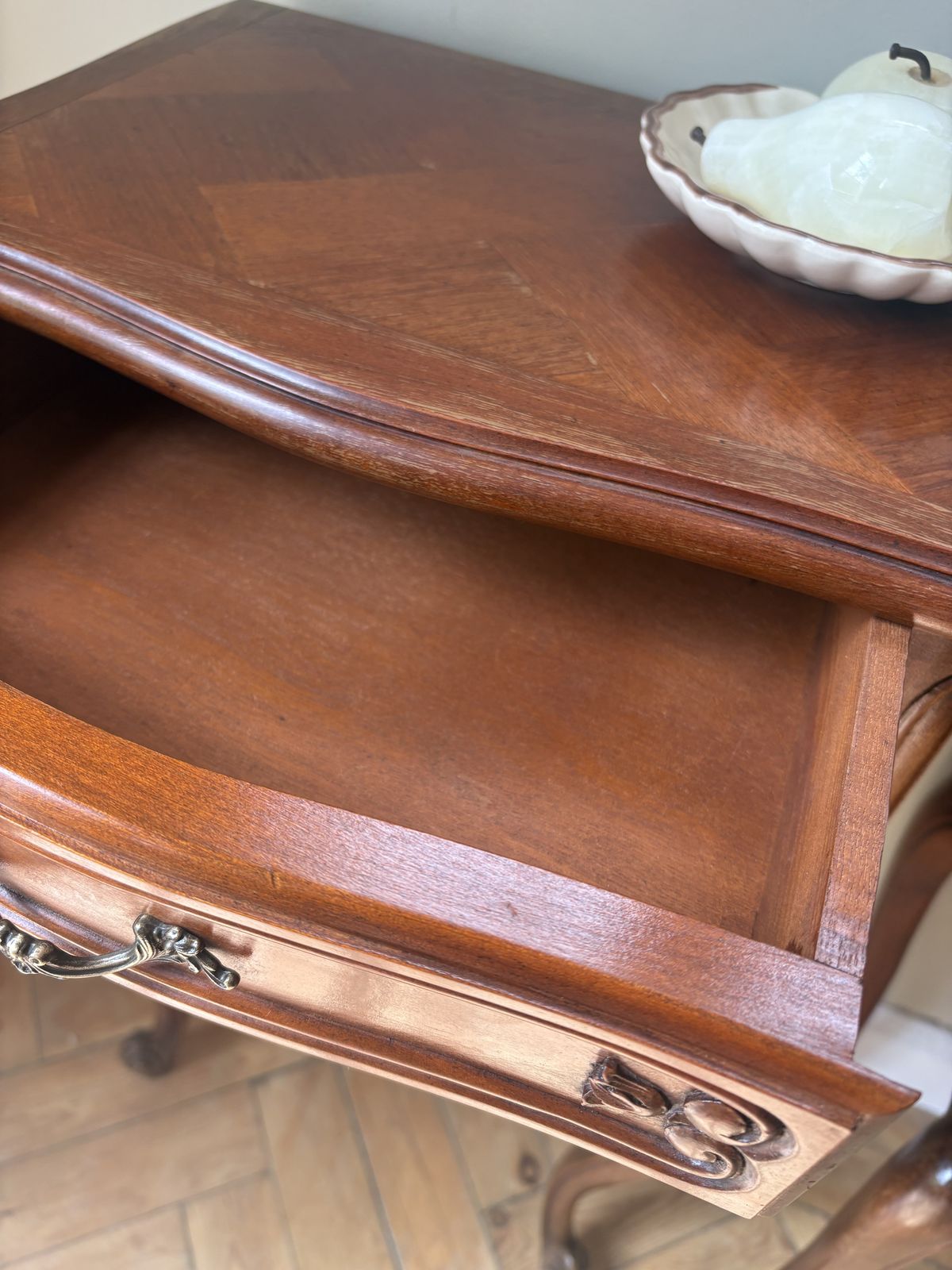 photo furniture A Pair Of French Parquetry Bedside Tables