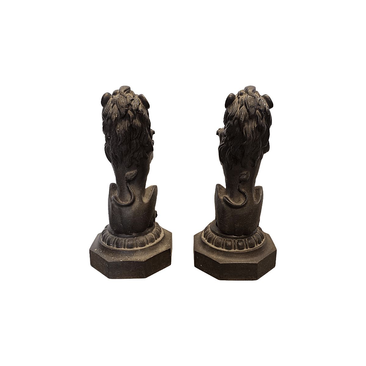 Lions en fonte sur piédestaux, époque victorienne, fin du XIXe siècle photo buy