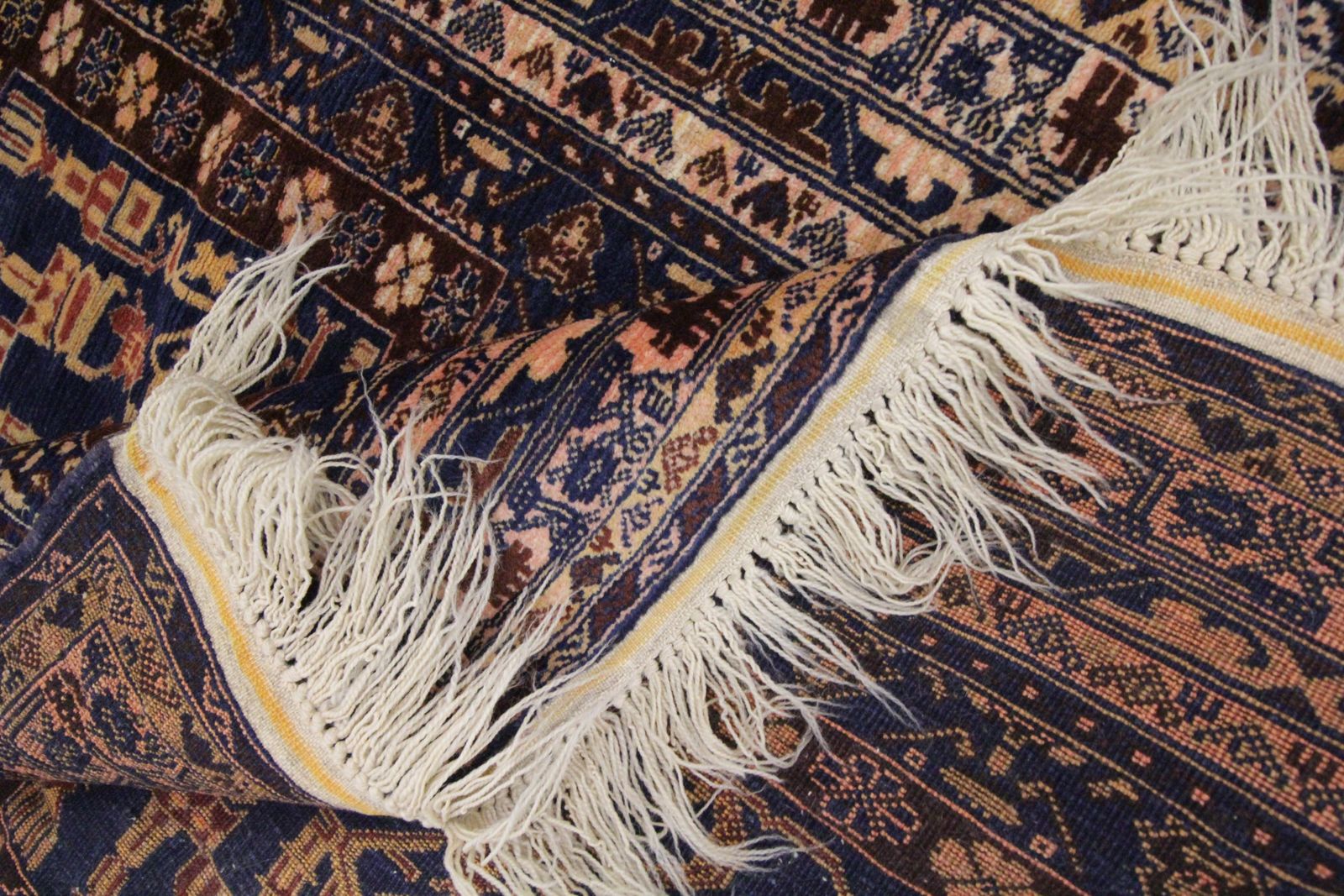 Tapis d'Orient Baluch tissé main, laine bleue, tapis de salon traditionnel photo buy