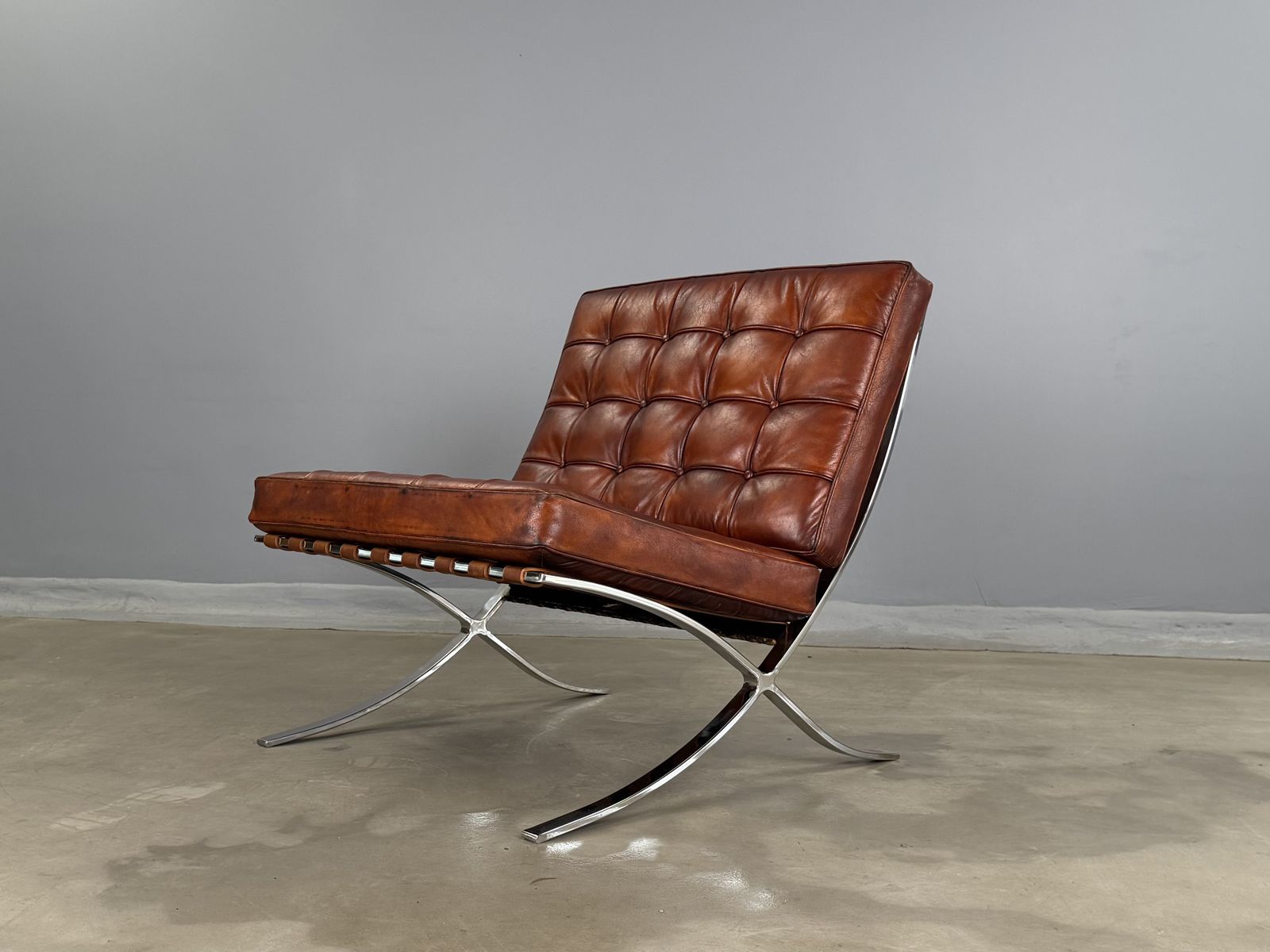 Barcelona Chair Leather Lounge Brown Tan Accent Chair Bauhaus Statement Armchair