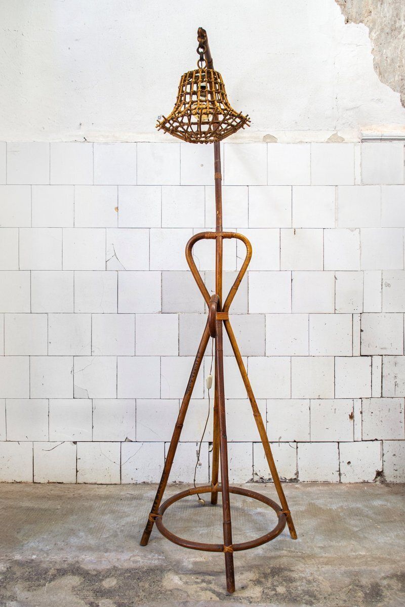 Vloerlamp van rotan en bamboe, Italië, 1950 photo furniture