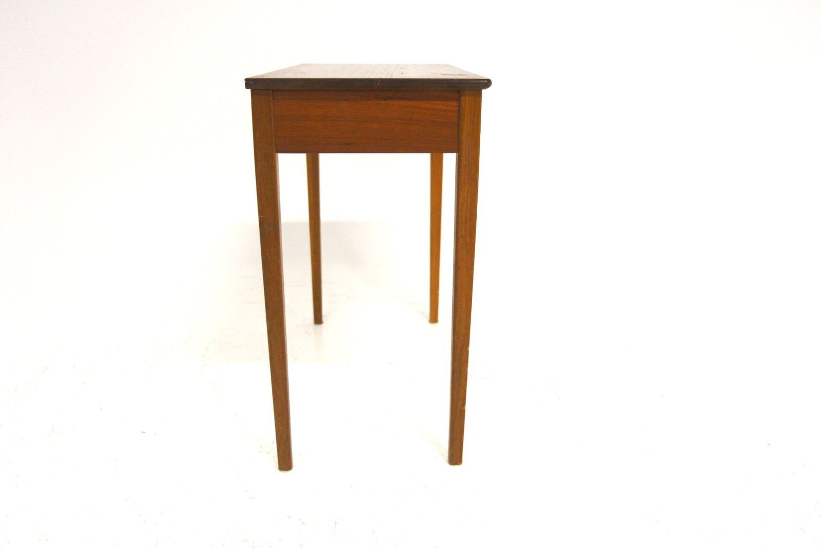 Table de chevet scandinave en teck, Suède, 1950 photo for sale