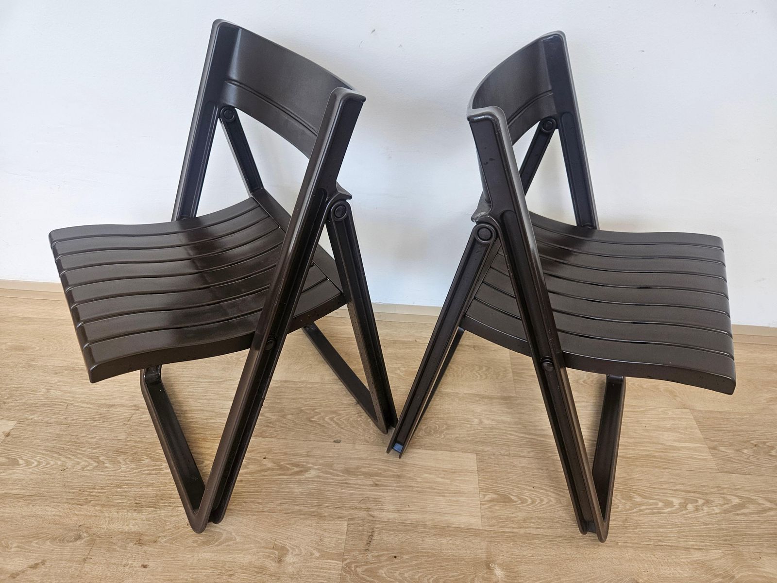 Paar zeldzame opklapbare stoelen Dabaya, Allibert, Frankrijk, jaren 1970 photo for sale
