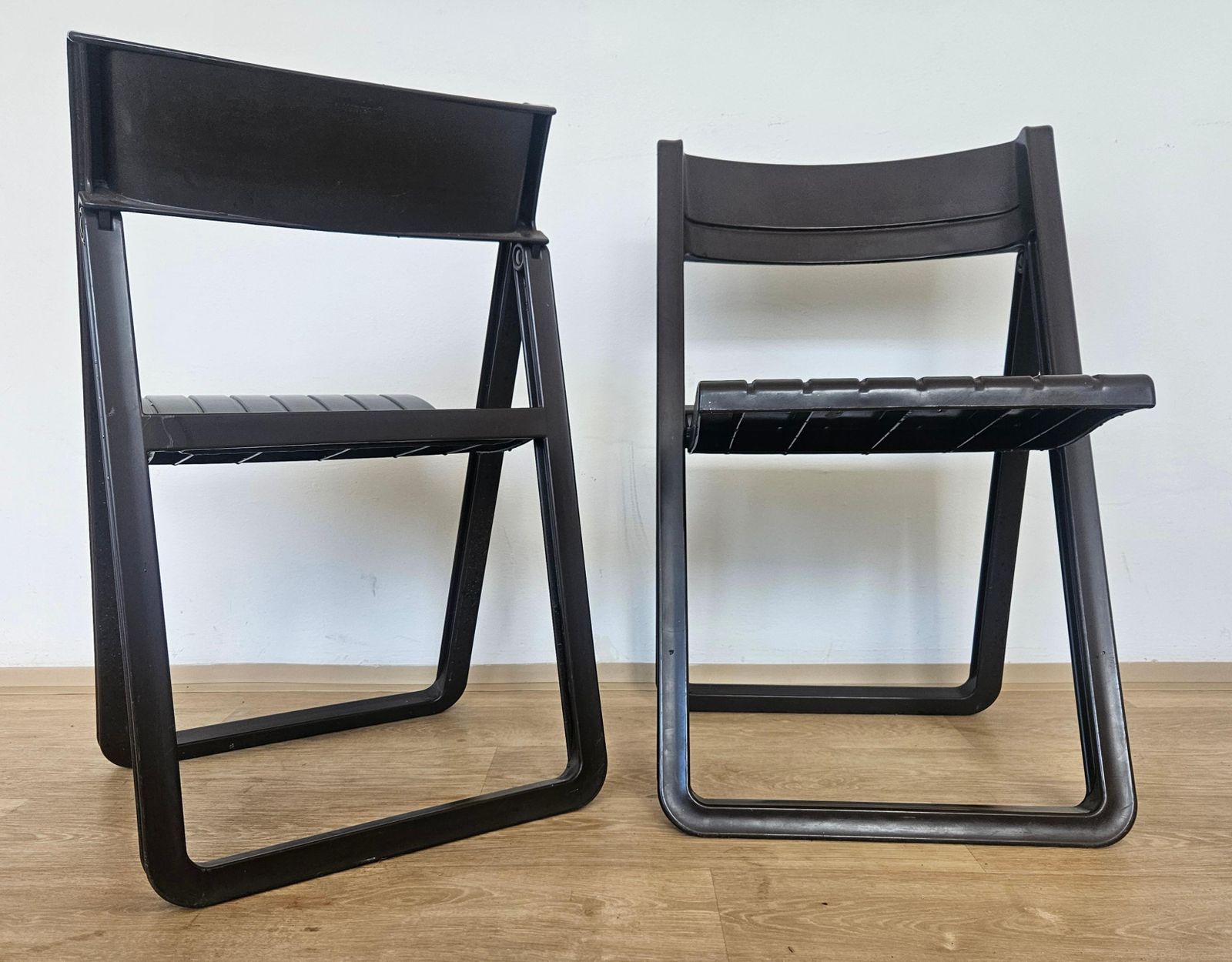 photo furniture Paar zeldzame opklapbare stoelen Dabaya, Allibert, Frankrijk, jaren 1970