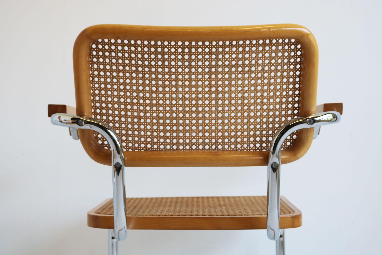 Paire de fauteuils B64 Cesca par Marcel Breuer, années 1970, fabriqués en Italie, chrome et hêtre #2 photo vintage
