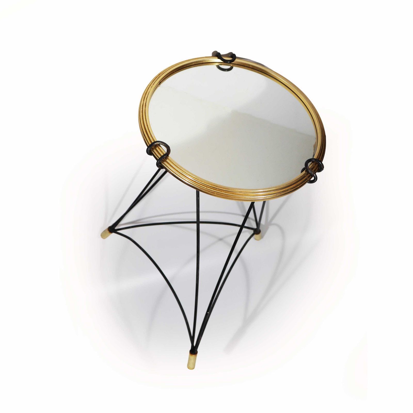 Table d'appoint tripode vintage avec plateau miroir à cadre doré photo 149.0