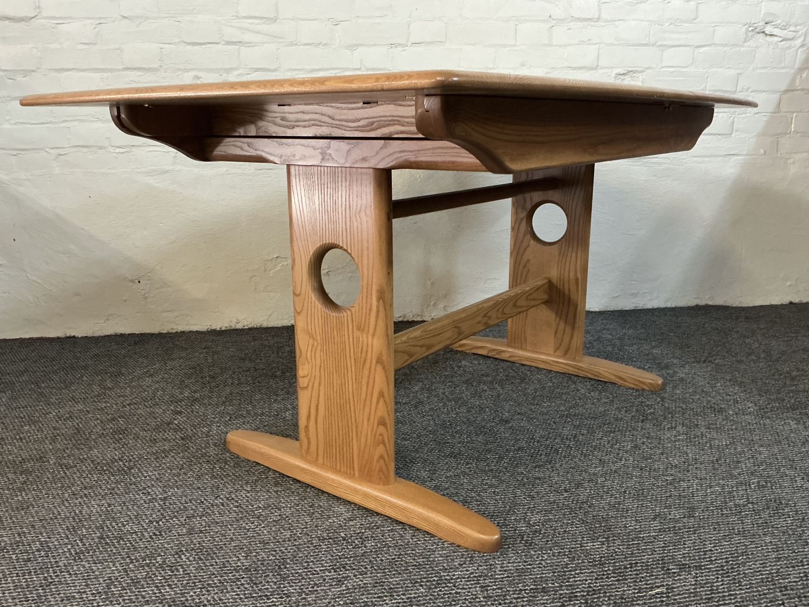 Furniture Ercol Windsor Extending Dining Table In Light Finish. photo