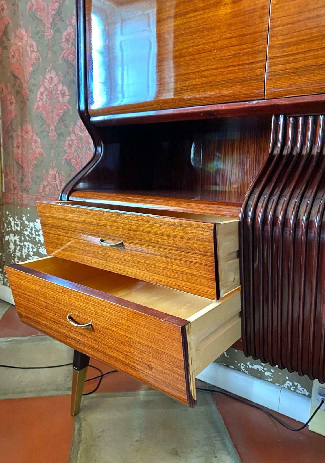 photo vintage Mid Century Modern Italian Bar Cabinet, Osvaldo Borsani 1950s