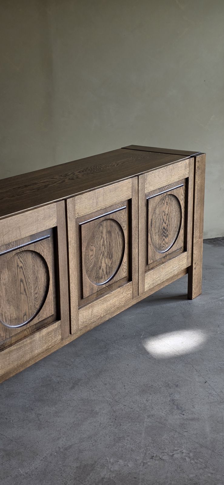 Brutalistisch dressoir in naturel eiken photo vintage