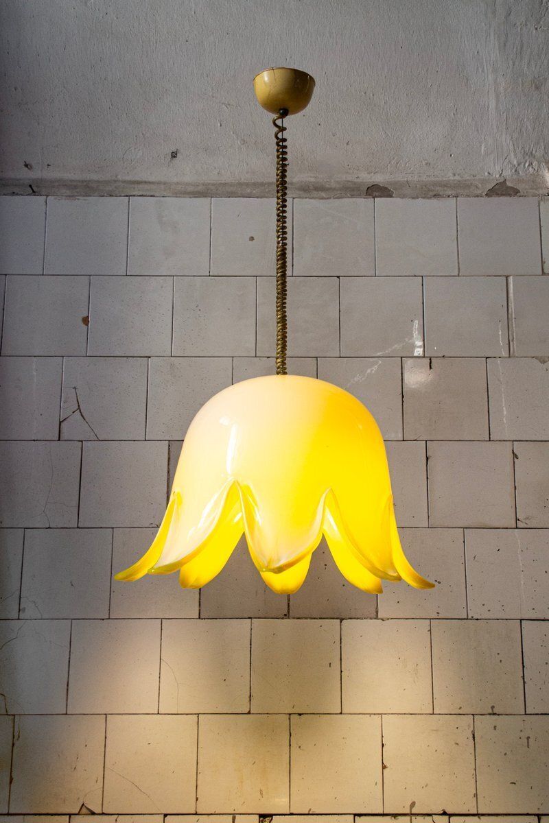 Gele Murano Glazen Bloemen Hanglamp van Leucos, jaren 1970 photo for sale