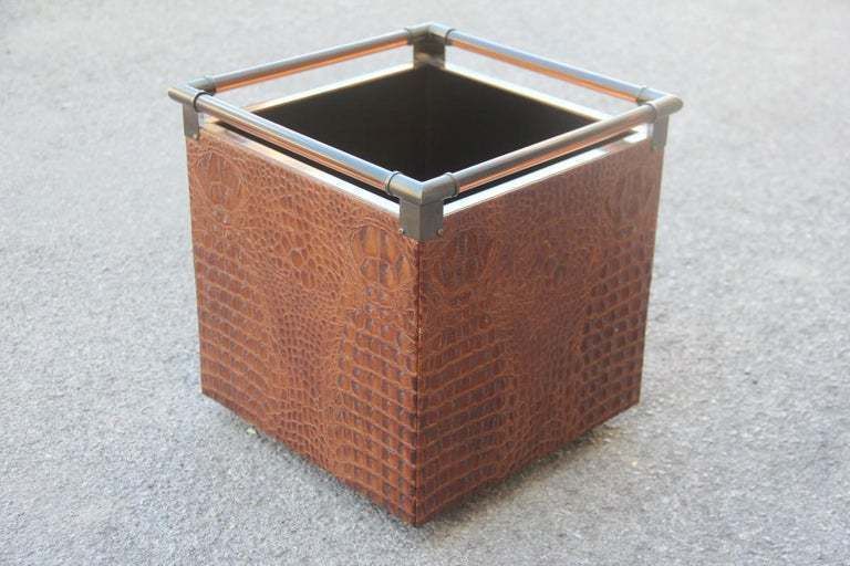 Crocodile Bar Portable Italian Design 1970s Brass Lucite Brown Magazine Rack photo for sale