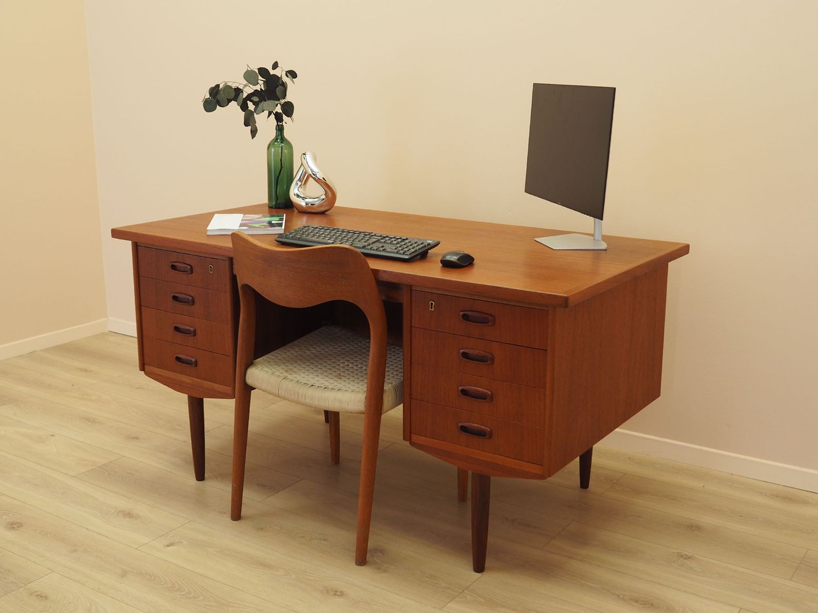 Teakhouten bureau, Deens design, jaren 1970, gemaakt in Denemarken photo Meubels