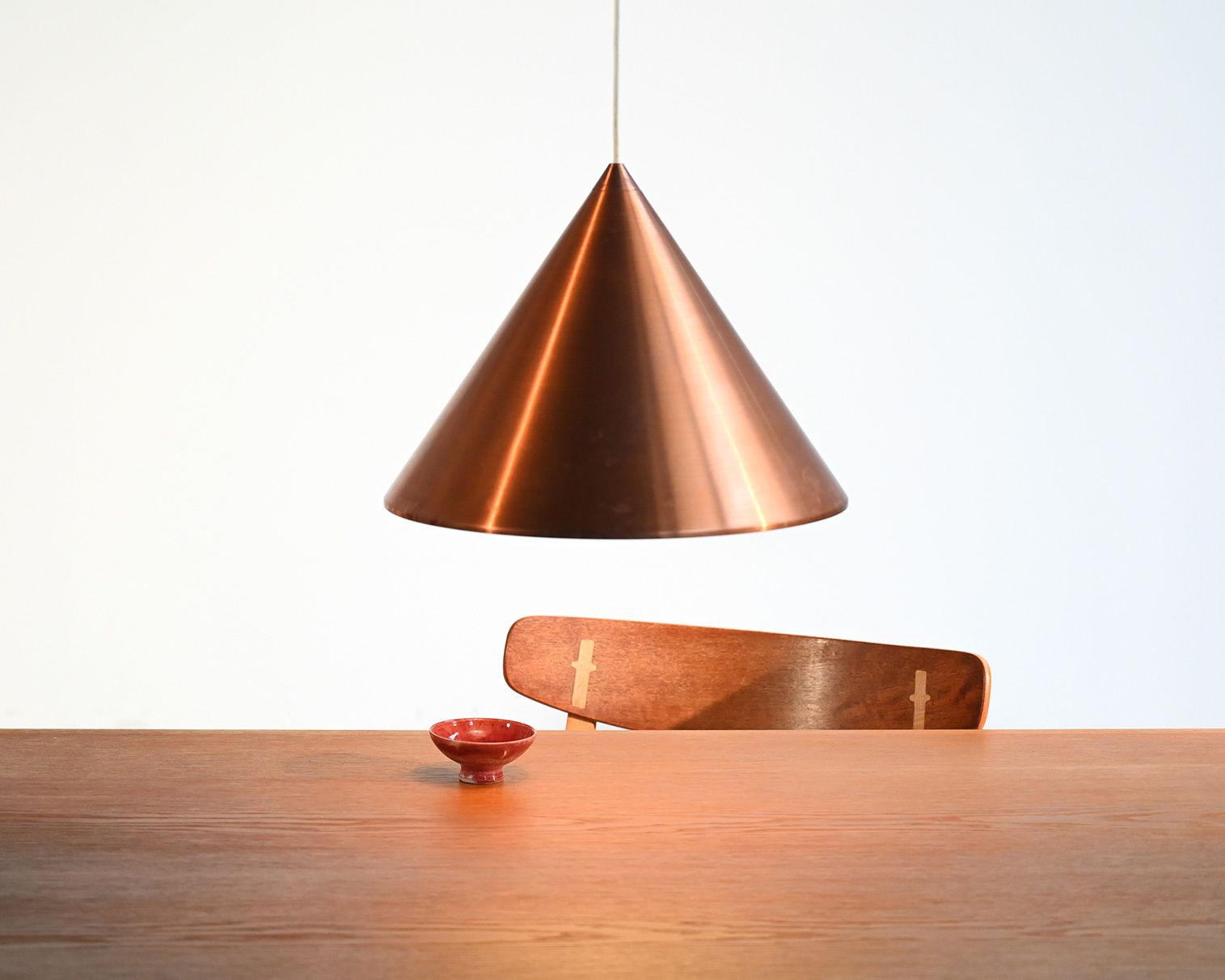 "Biljard" plafondlamp van Arne Jacobsen voor Louis Poulsen, ca. jaren 1960 photo furniture