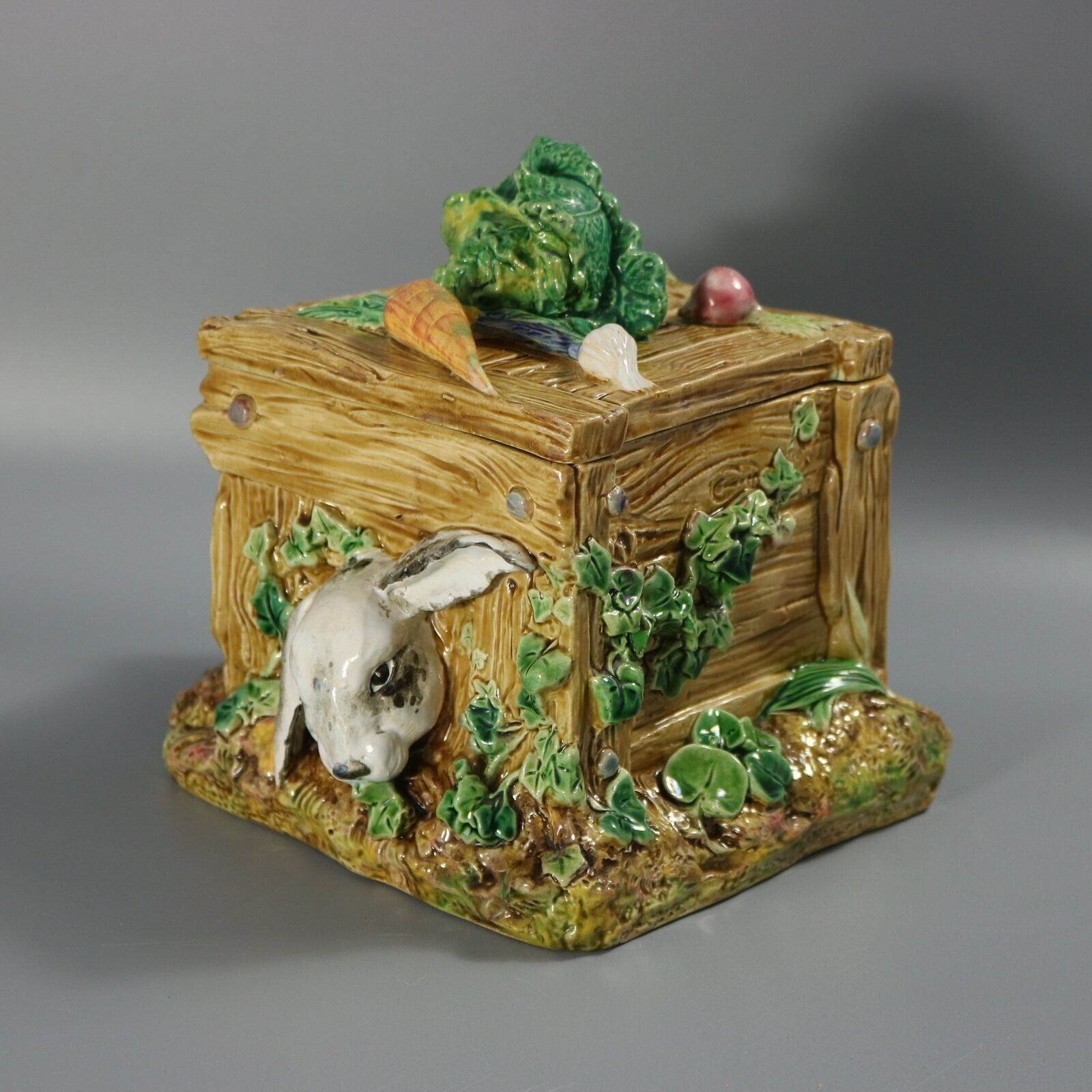 Brown Westhead Moore & Co Rabbit Box And Cover