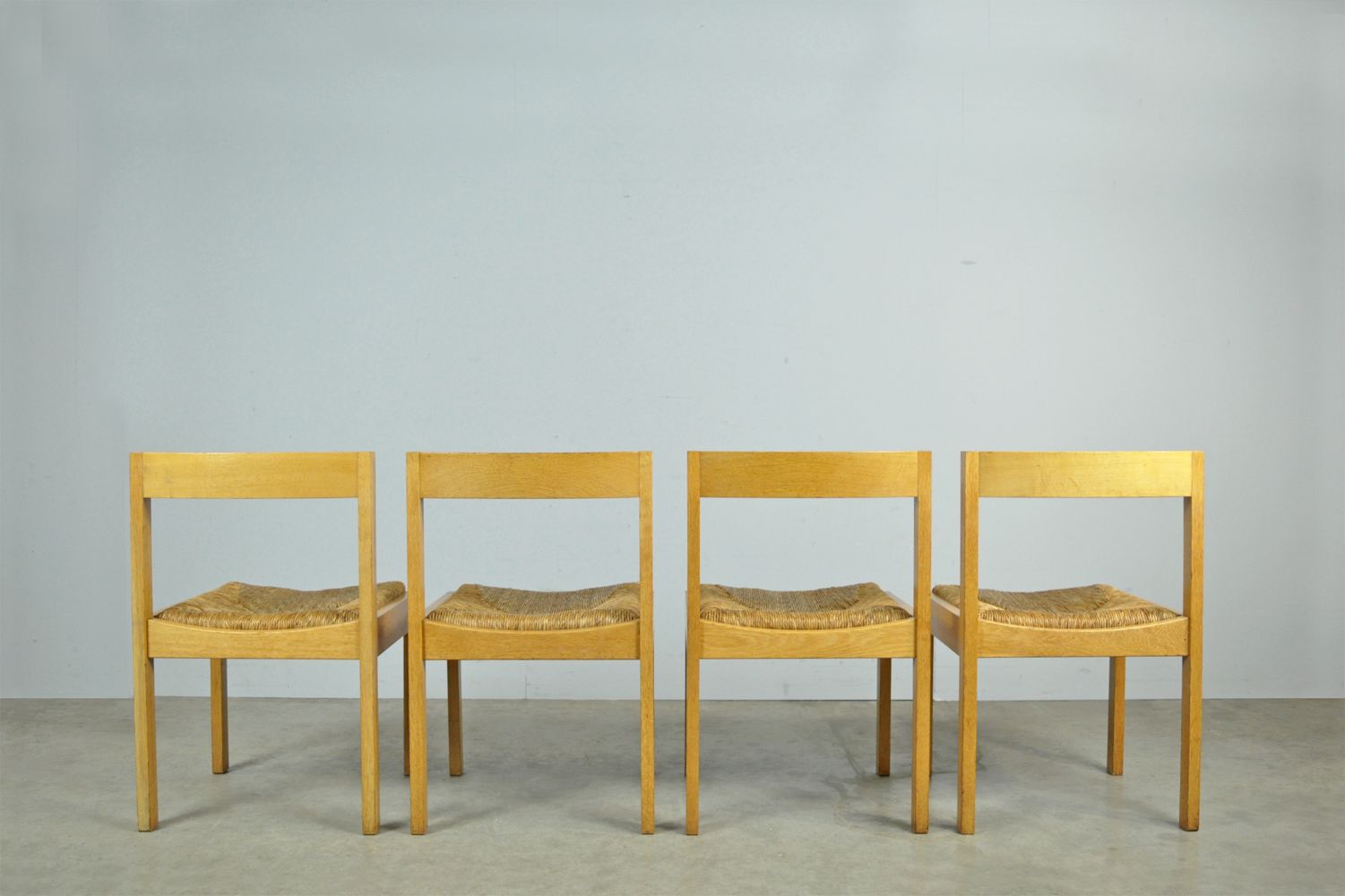 Vintage Dutch Design Eiken Eetkamerstoelen, jaren 1960 photo furniture