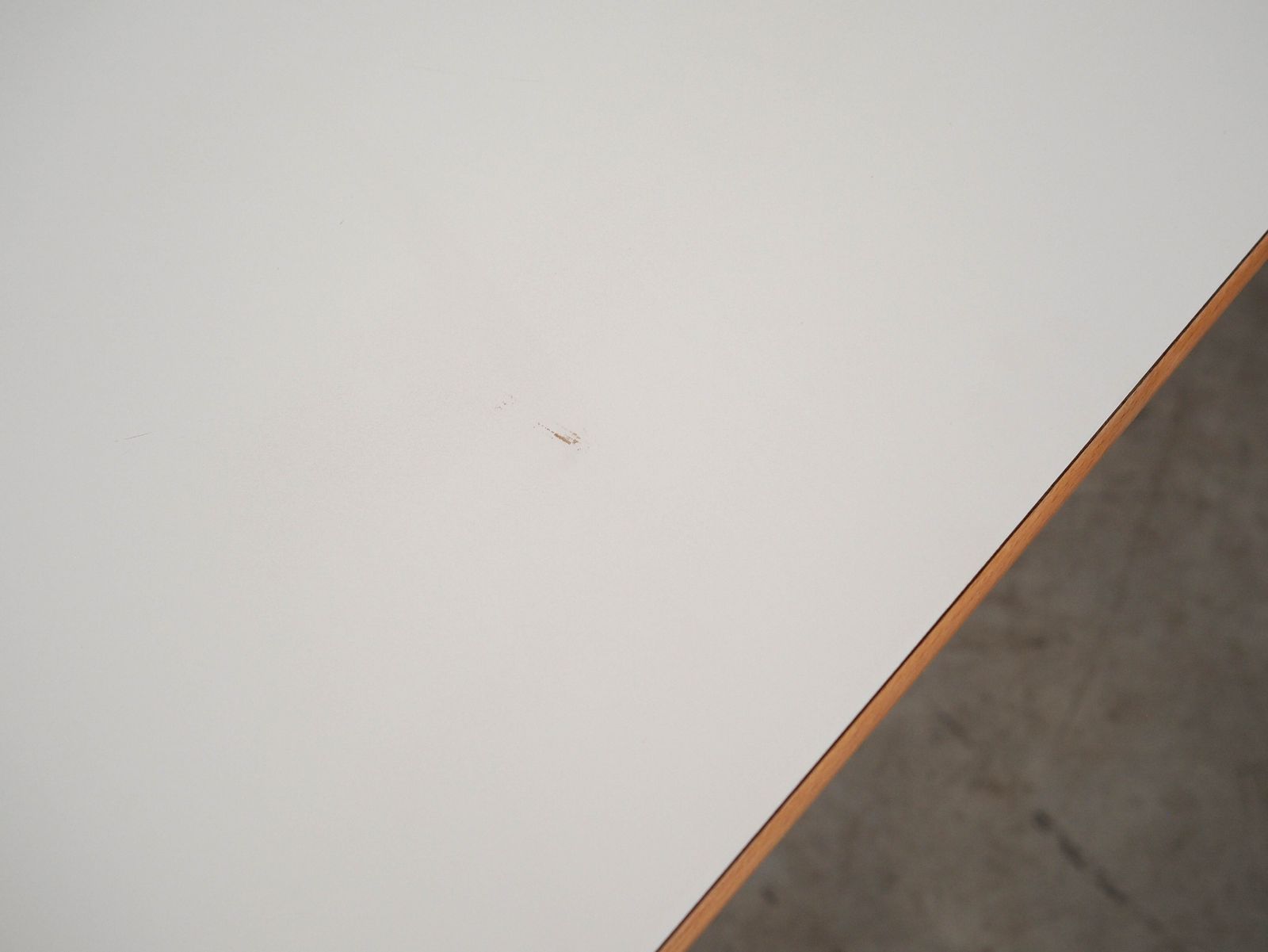 Gelamineerde tafel, Deens design, 2000, geproduceerd door Randers Møbelfabrik photo 739.0