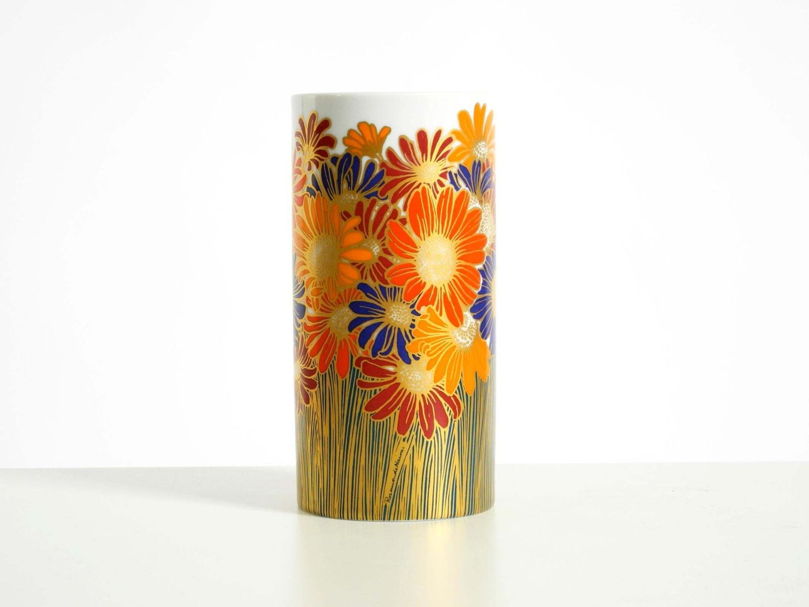 Porseleinen vaas uit de jaren 1980 van Rosamonde Nairac voor Rosenthal Studio Linie photo furniture