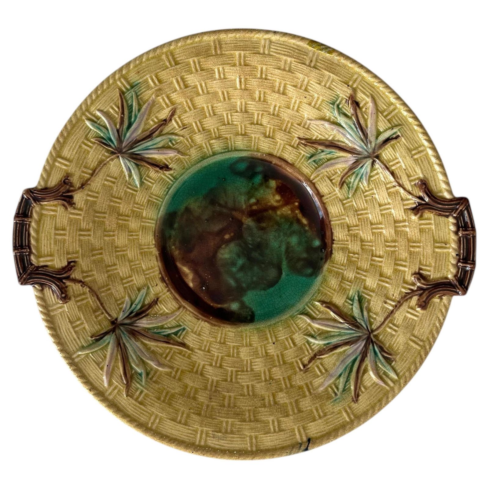 Majolica sandwichschaal of serveerschaal, mogelijk Minton of George Jones, ca. 1860