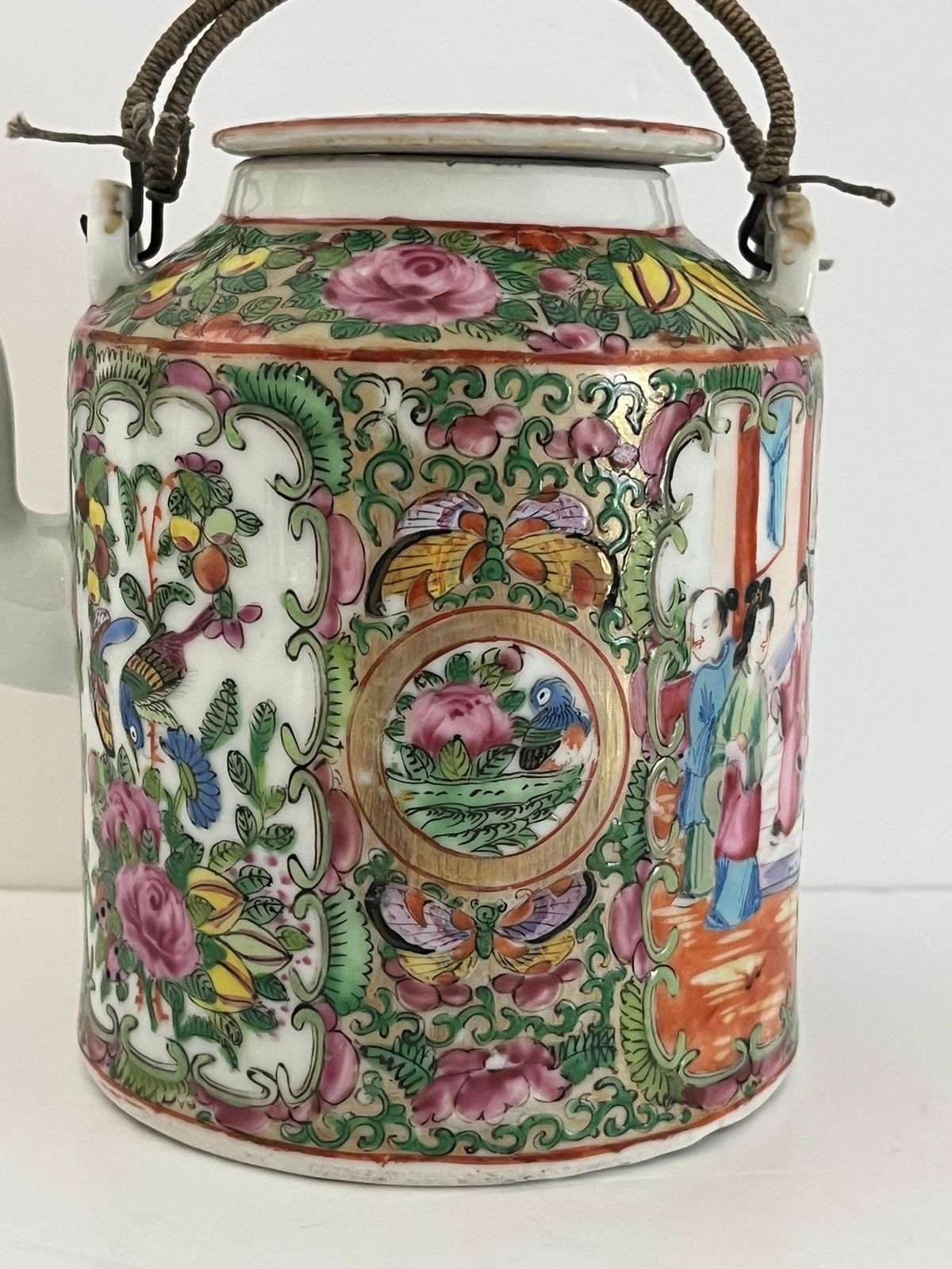 Chinese exportporselein theepot Rose Medallion, handgeschilderd, Qing ca. 1810 photo 571.0