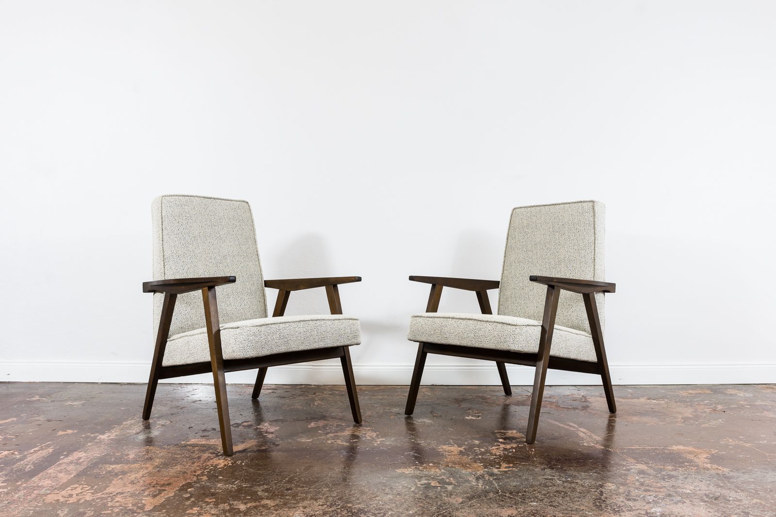 Minimalistische fauteuils, Polen, jaren 1960, set van 2 photo furniture