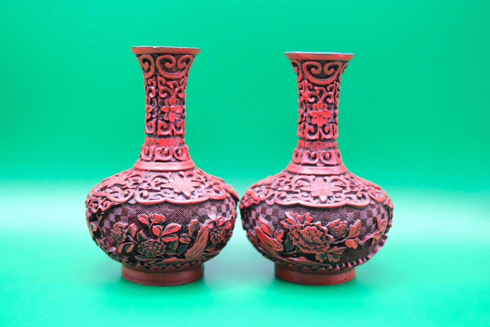 Chinese Cinnabar-stijl vazen, kunstlak resin, Chinese Cinnabar-stijl balustervazen